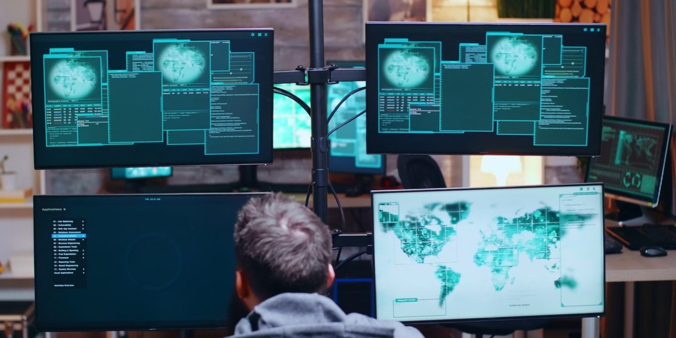 hacker-entusiasta-dopo-aver-rotto-il-server-del-governo-utilizzando-il-supercomputer (FILEminimizer)